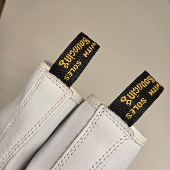 Doc Martens Women's 1460 8-Eye Lace-Up Combat Boot in White Leather, US 7, EU 38 - Picture 7 of 11